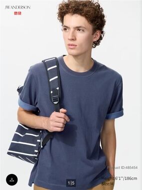 Uniqlo / JW ANDERSON - Bicolor T-Shirt (Color: 69 Navy, Unisex, Size: S)